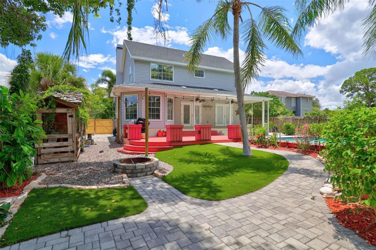 703 Riverside Drive , Tarpon Springs, FL 34689 Photo