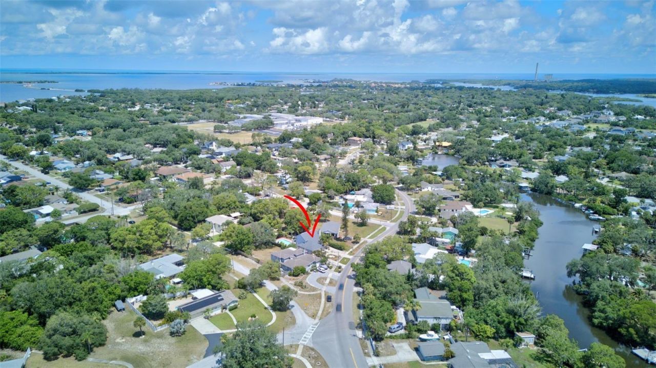 703 Riverside Drive , Tarpon Springs, FL 34689 Photo