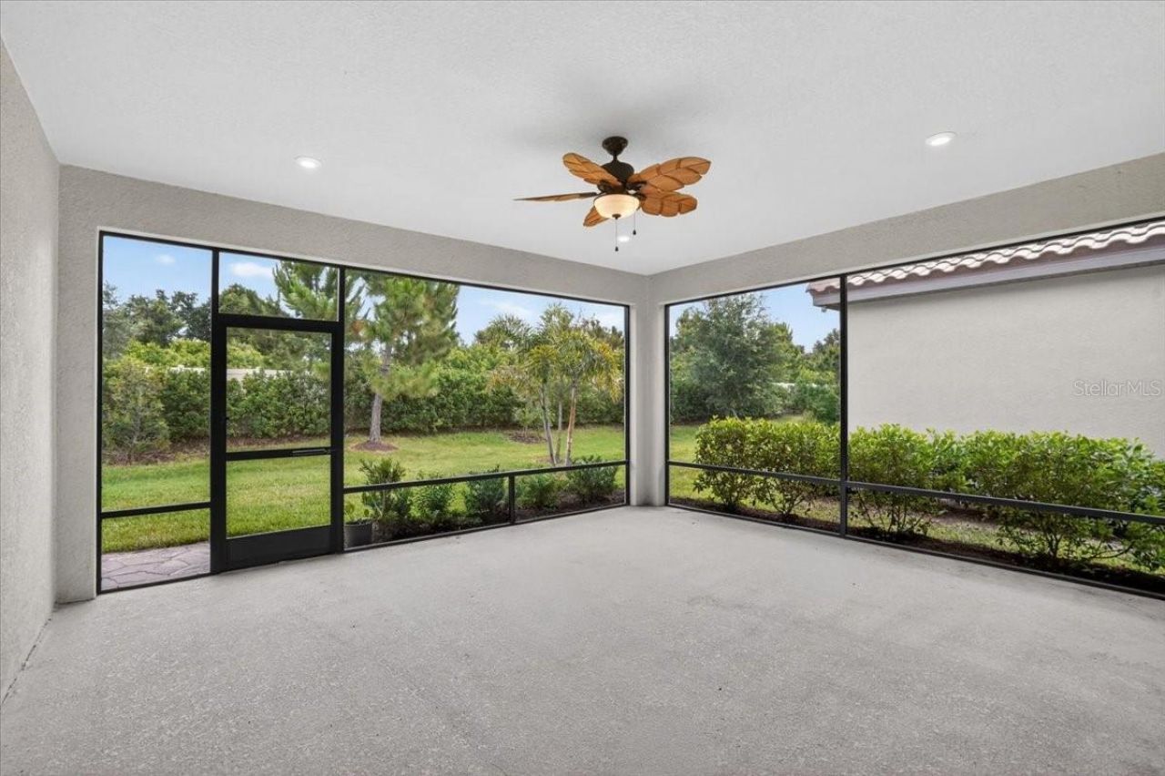 4642 Crestpoint Way , Palmetto, FL 34221 Photo