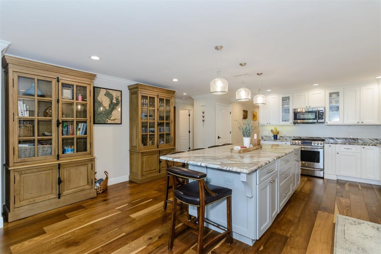 2860 Quail Hollow Road W, Clearwater, FL 33761 Photo