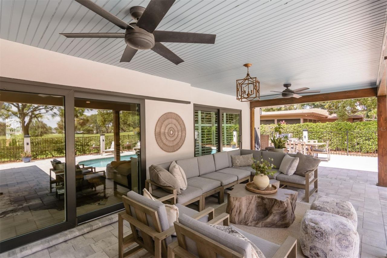2860 Quail Hollow Road W, Clearwater, FL 33761 Photo