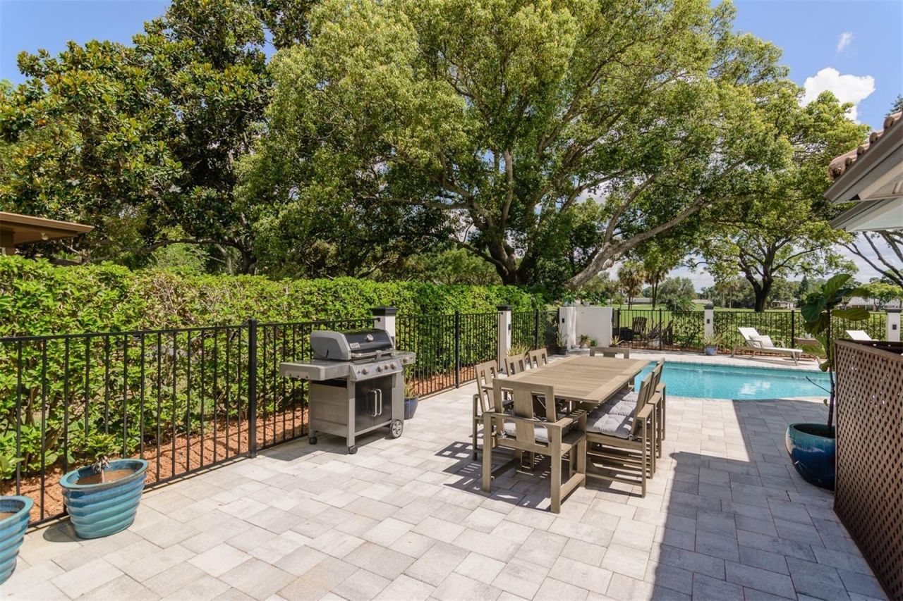 2860 Quail Hollow Road W, Clearwater, FL 33761 Photo