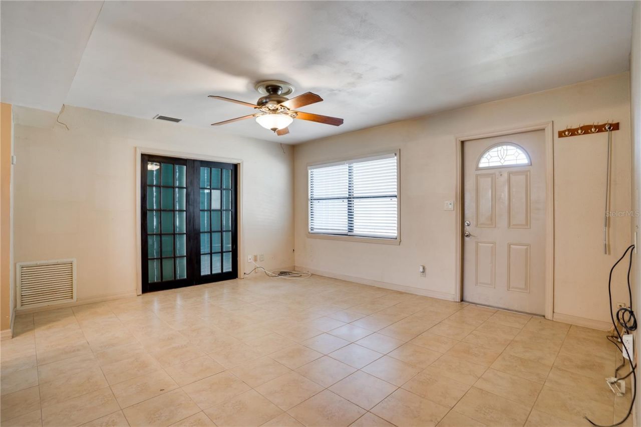 5801 7th Avenue S, Saint Petersburg, FL 33707 Photo