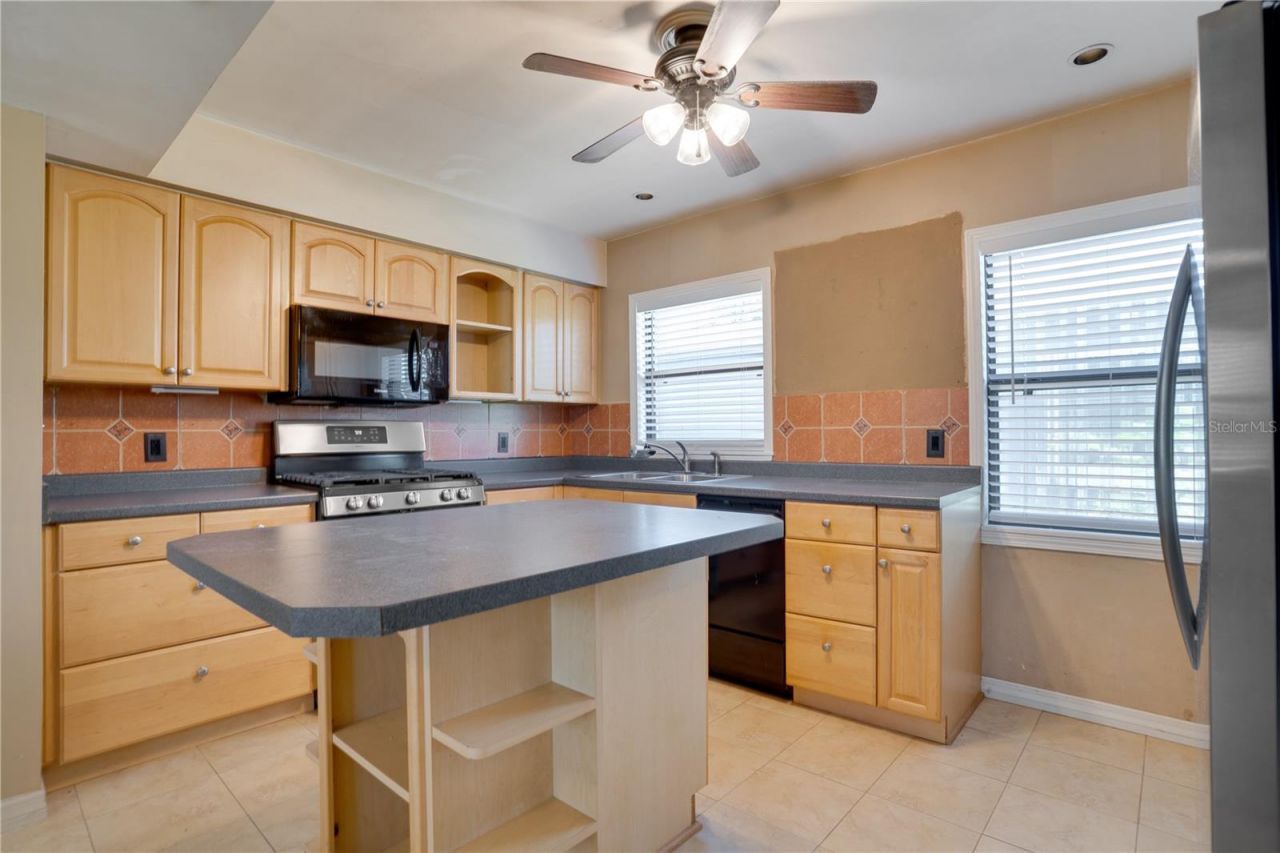5801 7th Avenue S, Saint Petersburg, FL 33707 Photo