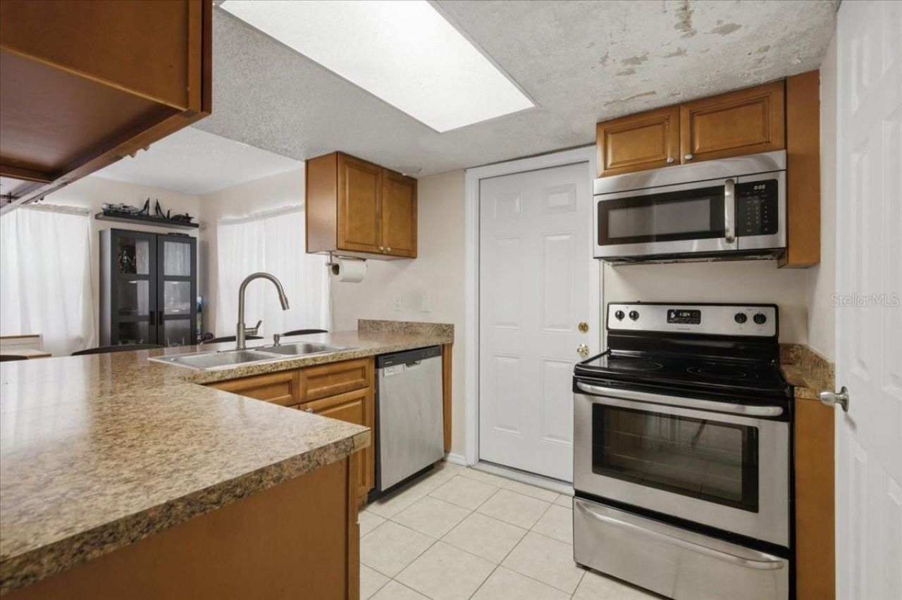 5051 Brookside Lane , New Port Richey, FL 34653 Photo