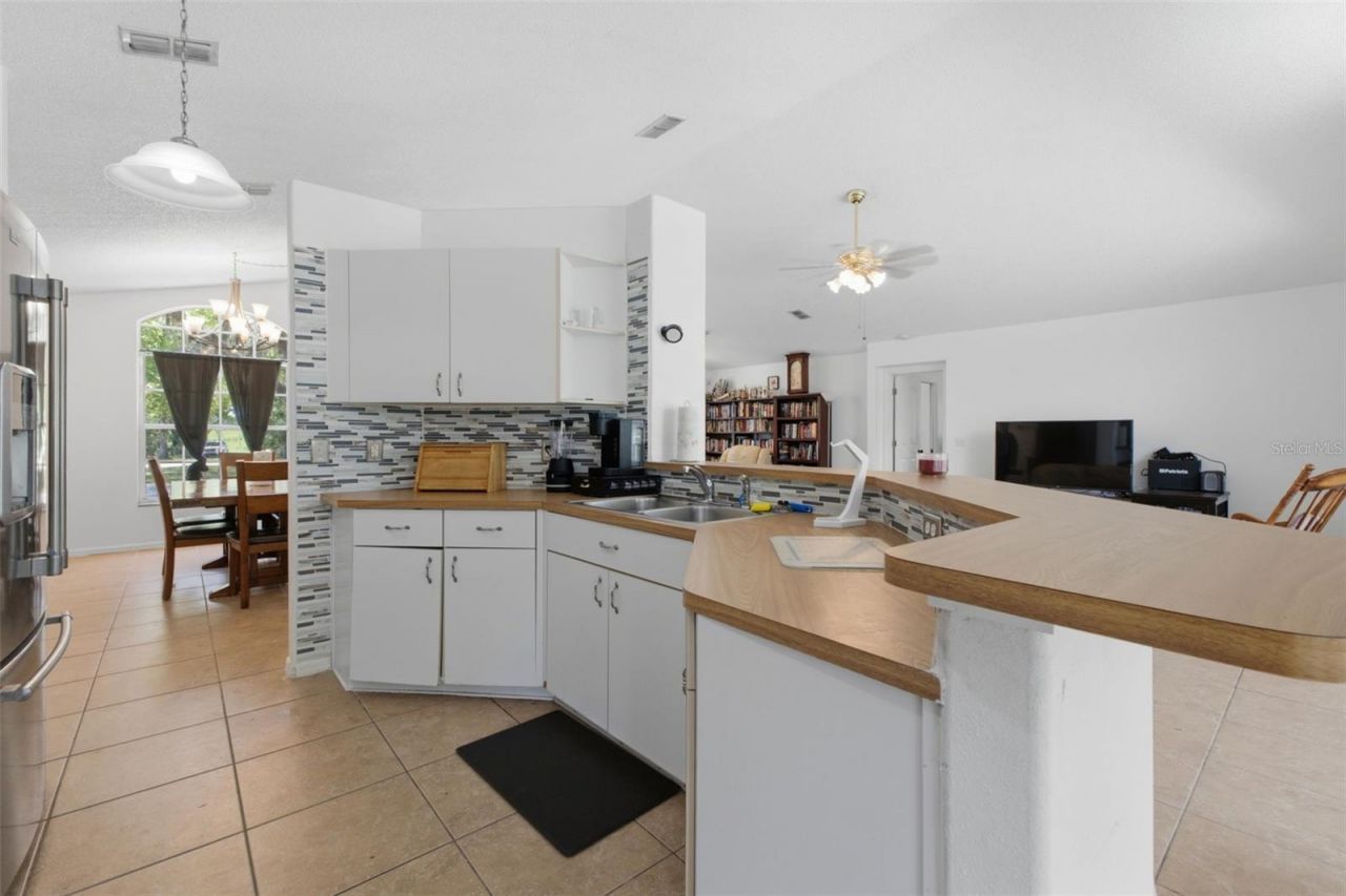 2419 E Stage Coach Trail , Inverness, FL 34452 Photo