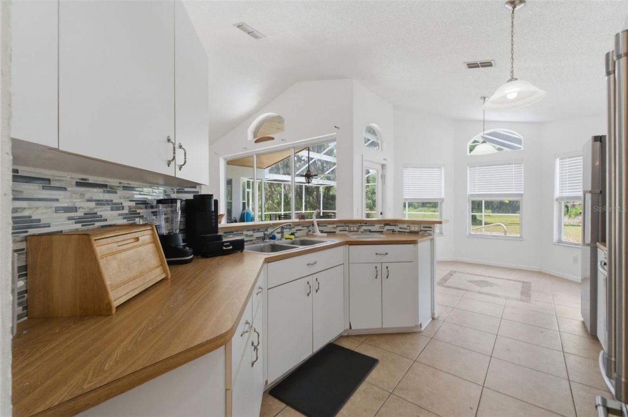 2419 E Stage Coach Trail , Inverness, FL 34452 Photo