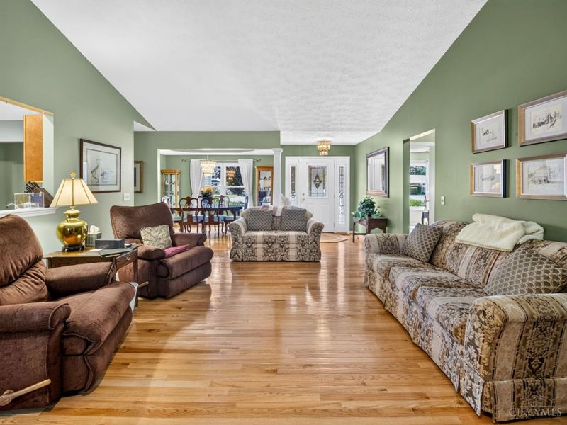 6104 Pine Meadows Drive, Loveland, OH 45140 Photo 11