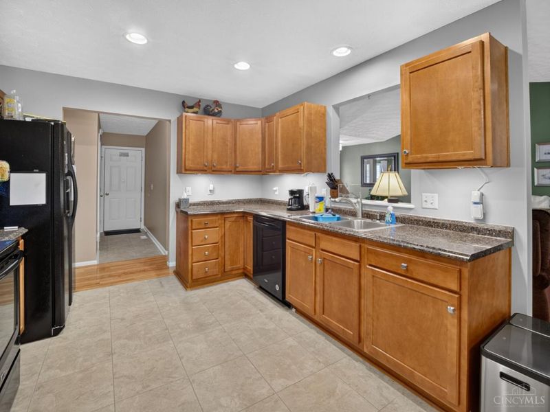 6104 Pine Meadows Drive, Loveland, OH 45140 Photo 13