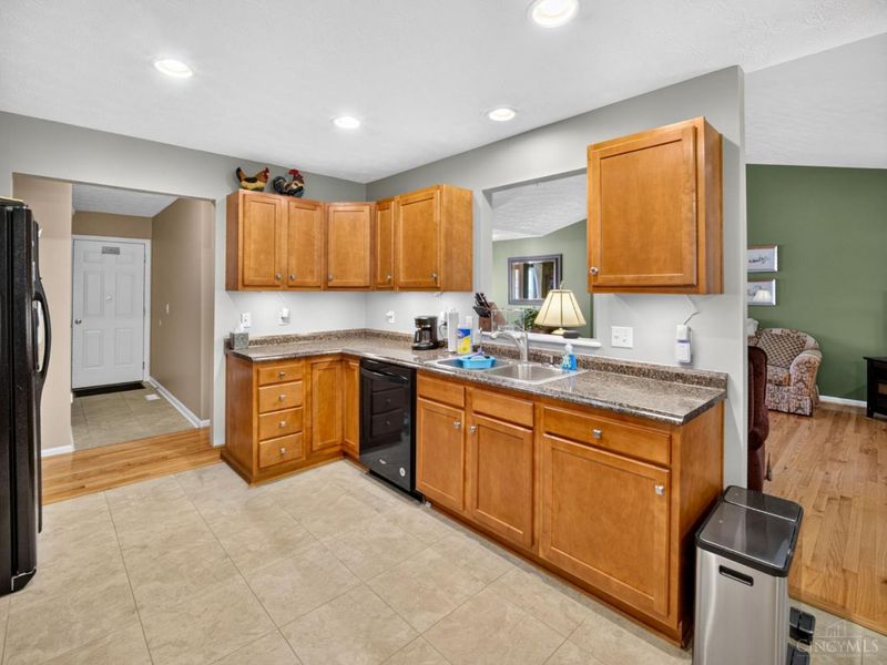 6104 Pine Meadows Drive, Loveland, OH 45140 Photo 15