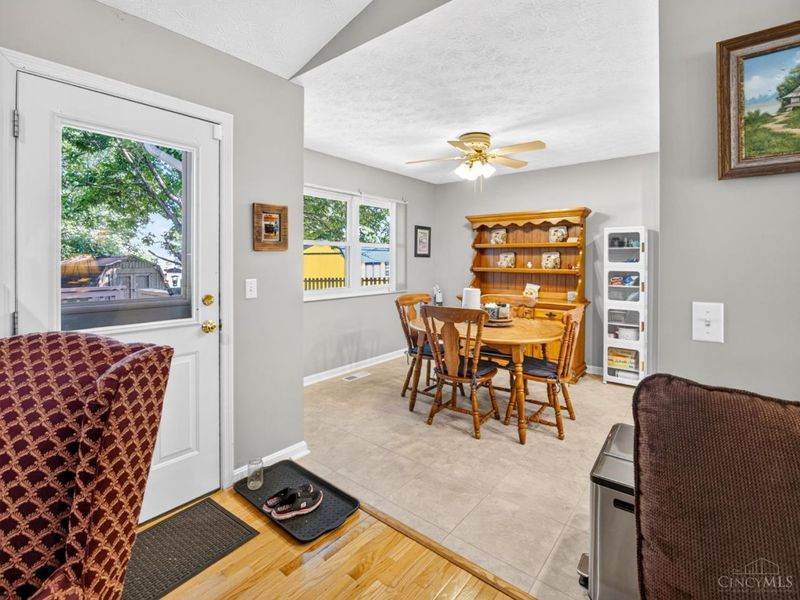 6104 Pine Meadows Drive, Loveland, OH 45140 Photo 17