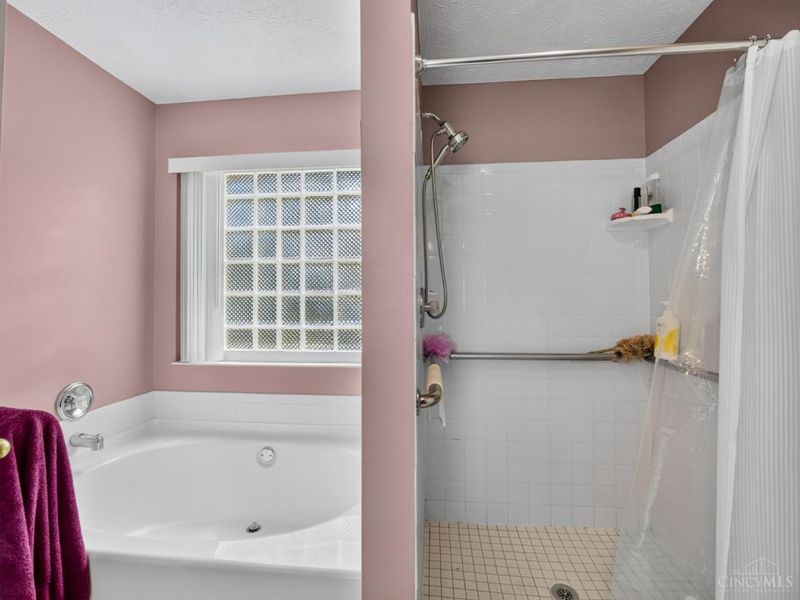 6104 Pine Meadows Drive, Loveland, OH 45140 Photo 25