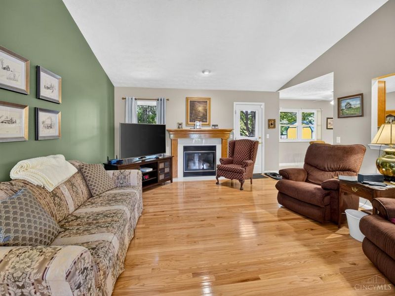 6104 Pine Meadows Drive, Loveland, OH 45140 Photo 9