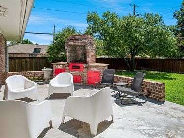 11070 Delford Circle, Dallas, TX 75228