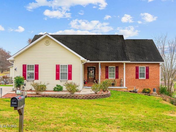 273 Washington St, Crossville, TN 38572