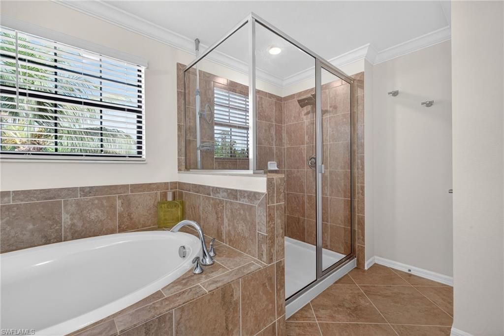 9452 Foxglove Ln, Naples, FL 34120 Photo