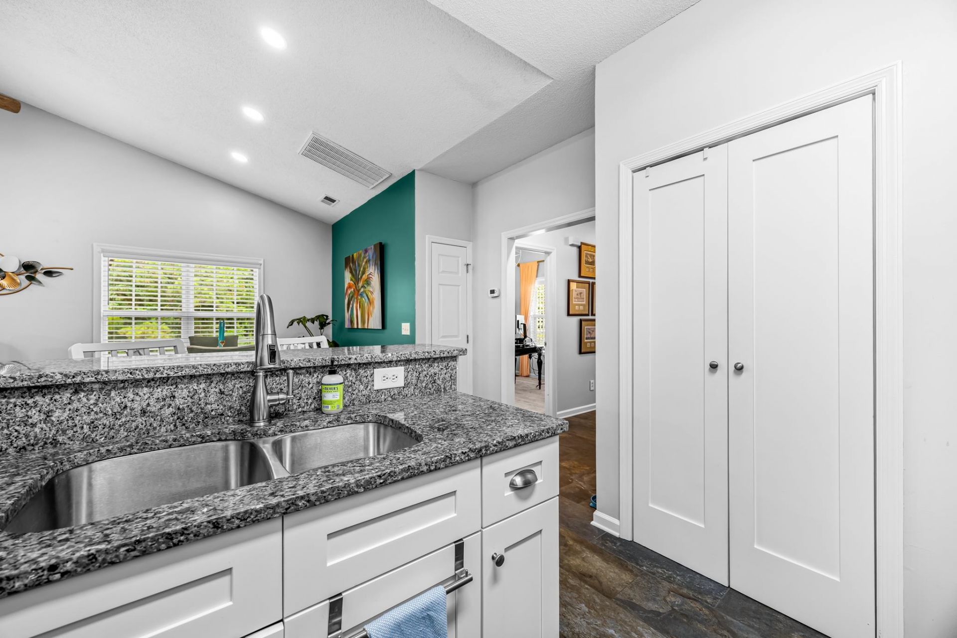 4520 Lighthouse Dr.  Photo 12
