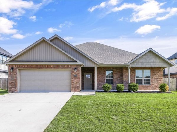 1041 Ashmore Landing Loop , Centerton, AR 72719