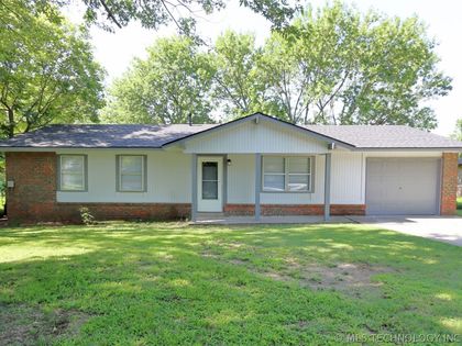 1004 NE 9th Street  Wagoner, OK 74467
