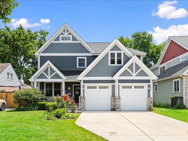 609 8th Avenue , La Grange, IL 60525