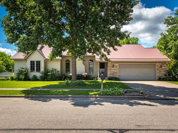 735 Daffodil St, West Salem, WI 54669