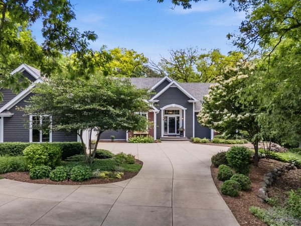W279N5280 Hanover Hill Ct, Lisbon, WI 53089