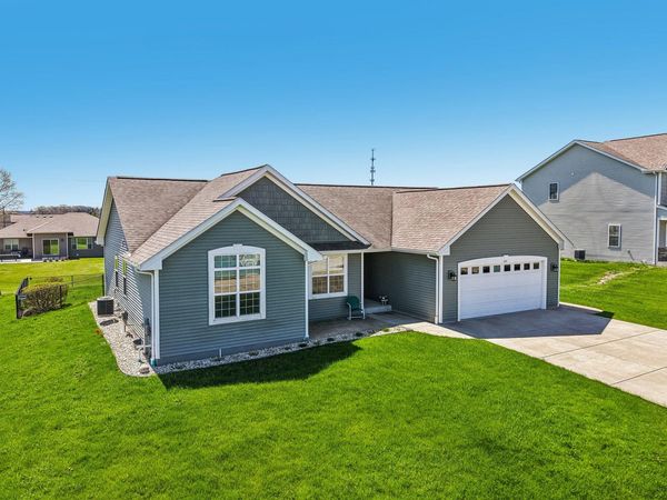 347 Homestead Dr, Twin Lakes, WI 53181