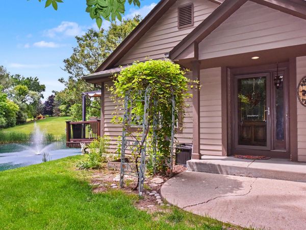 12301 W Waterford Ave, Greenfield, WI 53228