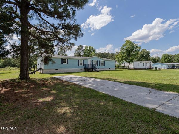 122 Woodbrook Drive, Midway Park, NC 28544