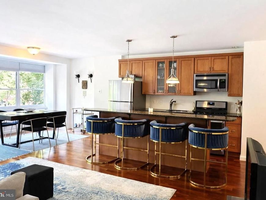 1806 18 Rittenhouse Square , Unit 302, Philadelphia, PA 19103 Main Photo