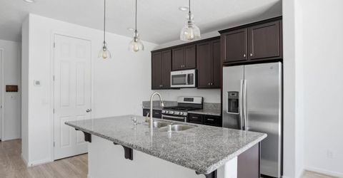 17738 Brandeis Ct, Lathrop, CA 95330 Photo