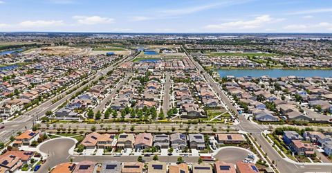 17738 Brandeis Ct, Lathrop, CA 95330 Photo