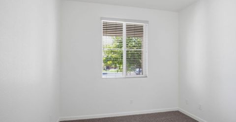 17738 Brandeis Ct, Lathrop, CA 95330 Photo