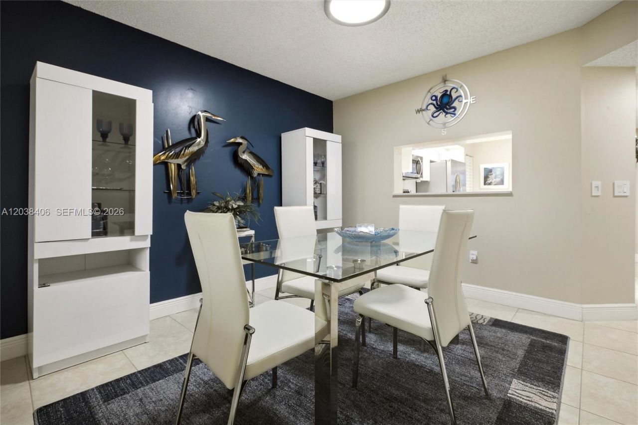 850 SW 138th Ave , Unit 306D, Pembroke Pines, FL 33027 Photo