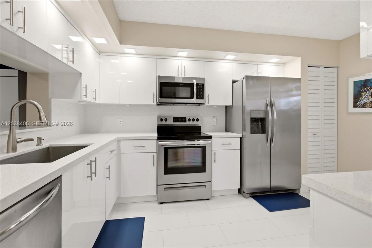 850 SW 138th Ave , Unit 306D, Pembroke Pines, FL 33027 Photo