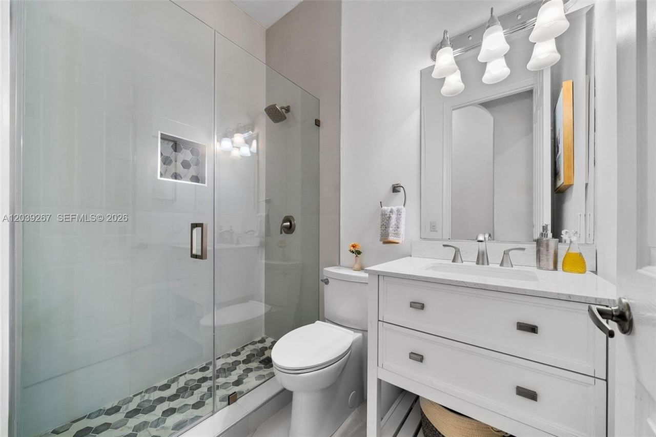 7563 SW 188th Ter, Cutler Bay, FL 33157 Photo