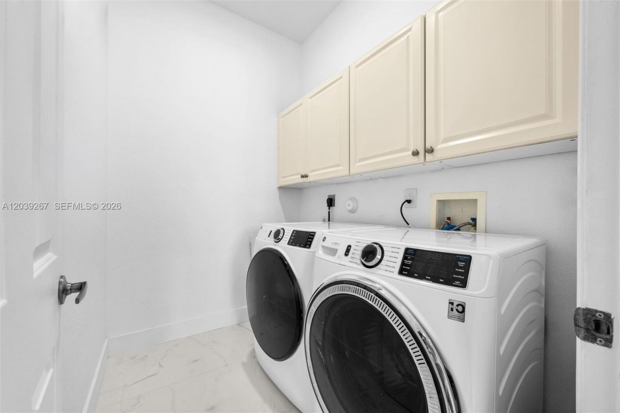7563 SW 188th Ter, Cutler Bay, FL 33157 Photo