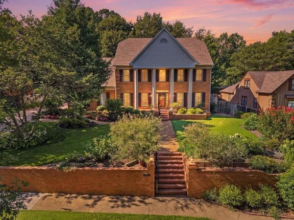 8154 MEADOW GLEN DR, Germantown, TN 38138