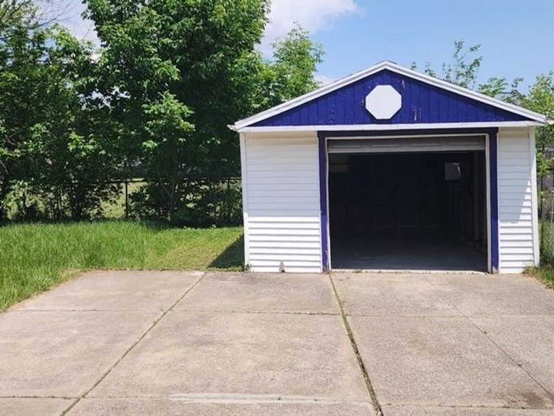 14809 Rockside Road, Maple Heights, OH 44137 Photo 13