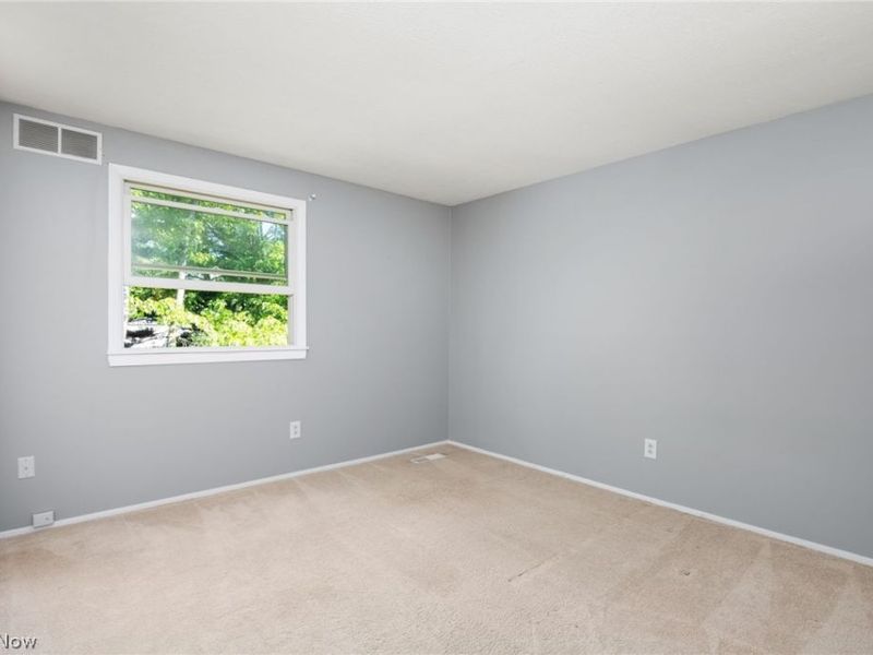 1055 Gentry Drive, Medina, OH 44256 Photo 12