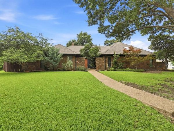 2626 Mariposa Circle, Plano, TX 75075