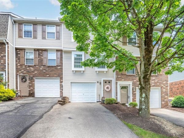 114 Saxonwald Ln , Pittsburgh, PA 15234