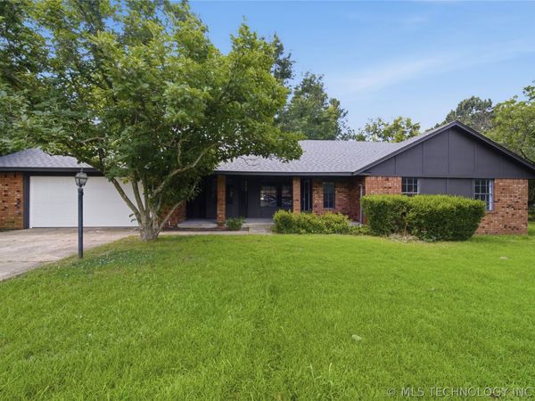 25302 E 64th Street S, Broken Arrow, OK 74014