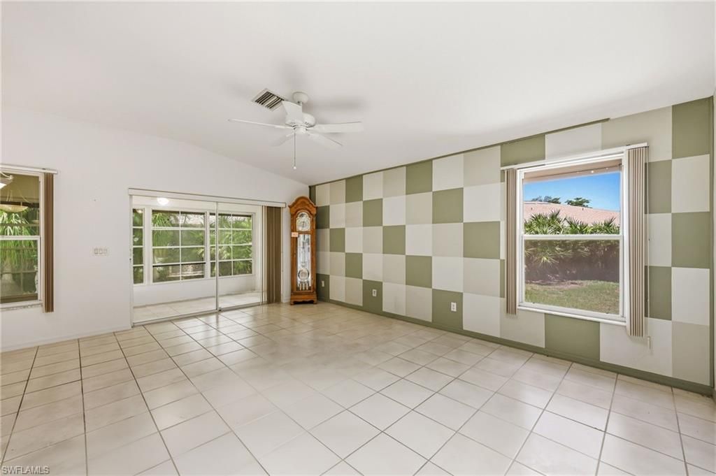 457 Bethany Village Cir, Lehigh Acres, FL 33936 Photo