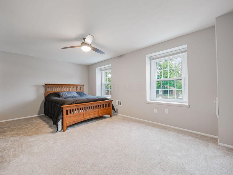 614 Dlyn Street, Unit H14, Columbus, OH 43228 Photo 19