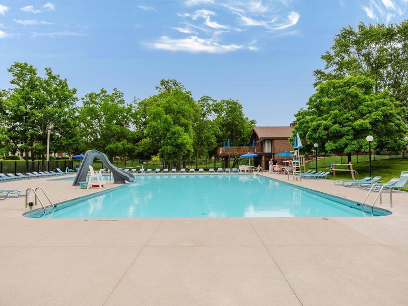 614 Dlyn Street, Unit H14, Columbus, OH 43228 Photo 40
