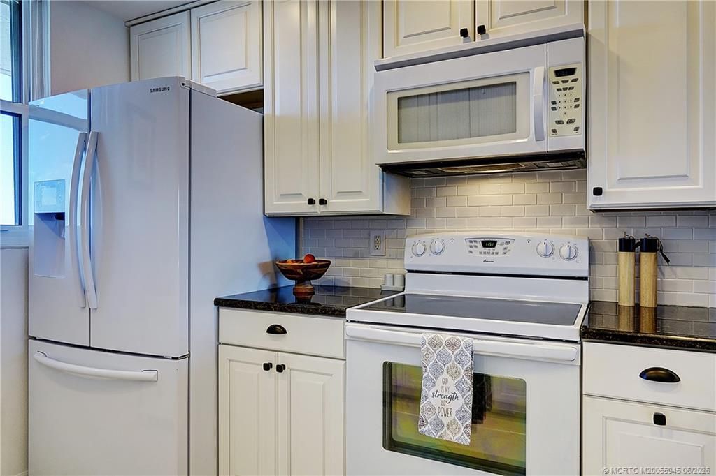 9940 S Ocean Drive, Unit 809, Jensen Beach, FL 34957 Photo