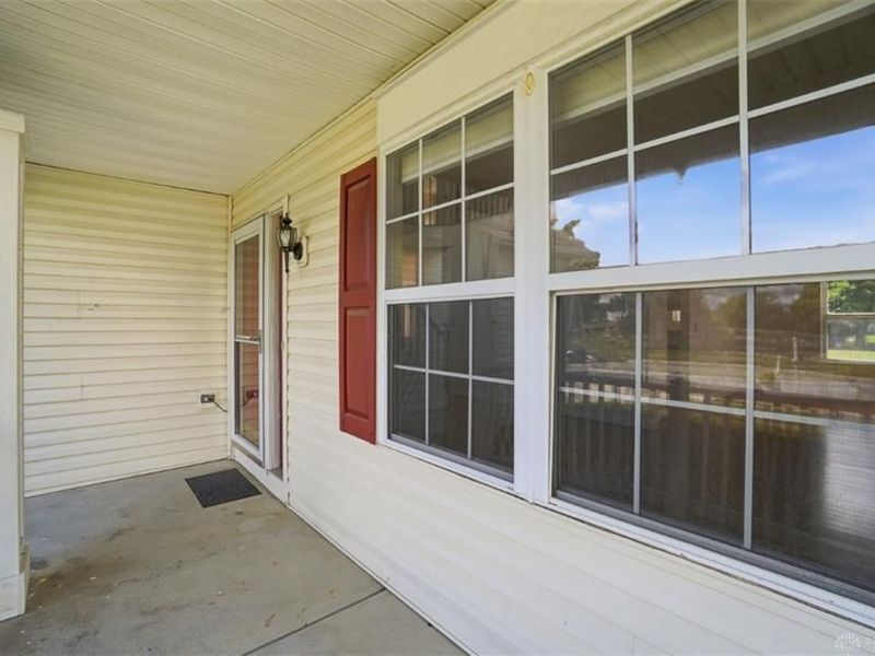 6591 Falling Leaves Court, Mason, OH 45040 Photo 5