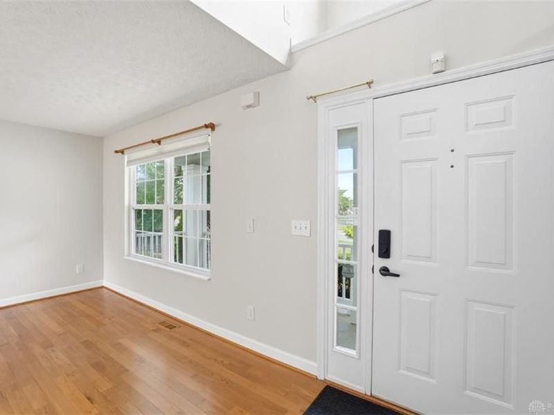 6591 Falling Leaves Court, Mason, OH 45040 Photo 7