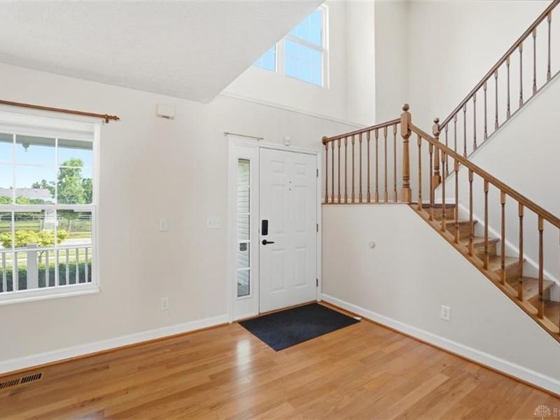 6591 Falling Leaves Court, Mason, OH 45040 Photo 8